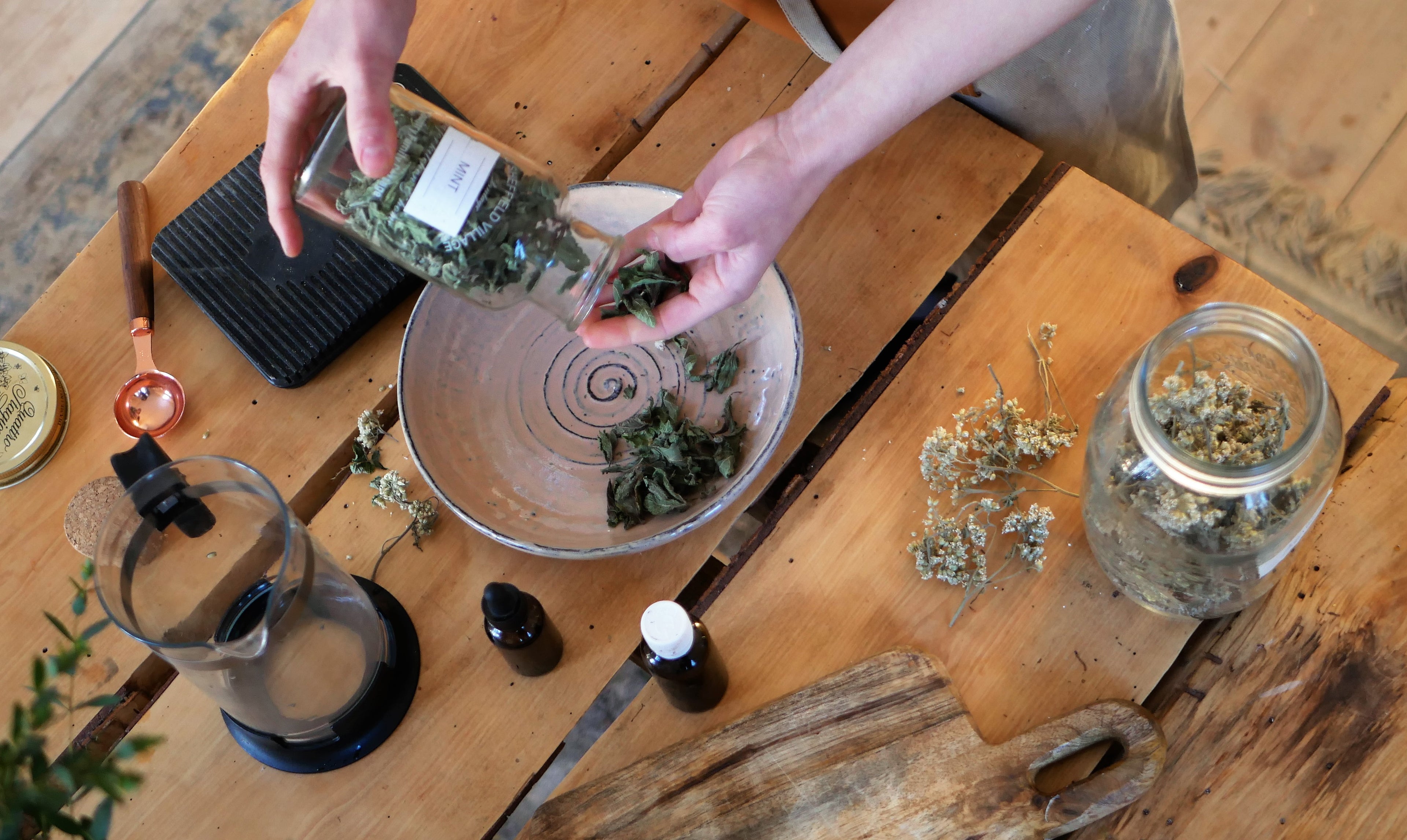 Learn to blend herbal tea workshop